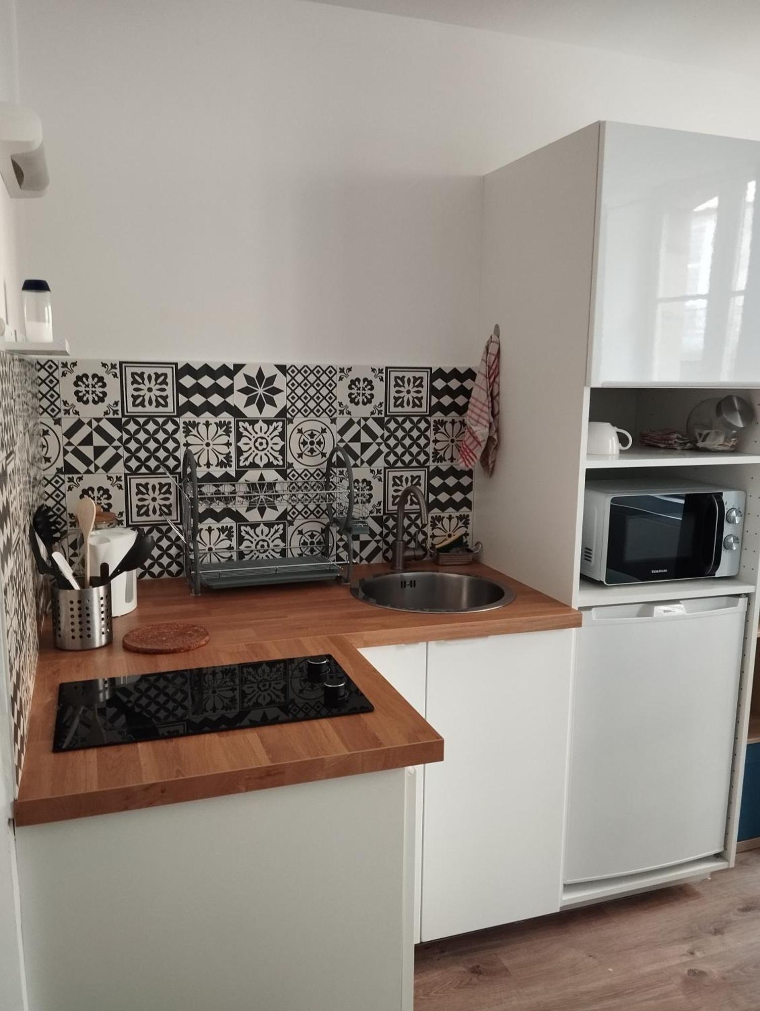 Studio Sur Cour, Centre-Ville Морле Экстерьер фото